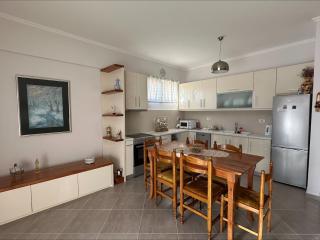 Olive Hill Apartment - 2