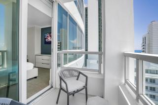 FontaineBleau Suite Ocean View - 6