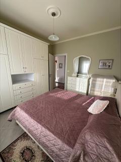 Olive Hill Apartment - 1