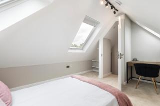 Stylish 3BR Flat in London - 2