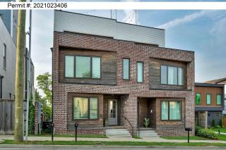 Ultimate Rooftop Double Games BBQ Skyline Views - 9