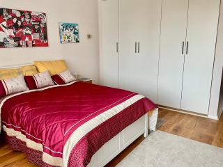 Southport-Birkdale Luxury Haven - 4