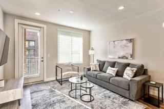 Luxury One Bedroom Apartment in Salt Lake City - 6