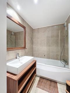 Isola 2000 T2 lumineux avec balcon, vue montagne, proche pistes - 1