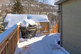 Condo Resort - Gondola 4 min walk -Terrace - 4