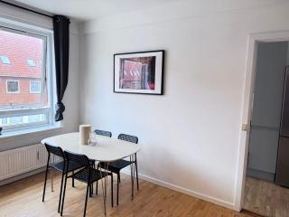 Bright and cozy apartment in north Copenhagen close to nature - 9