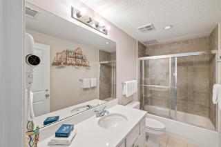 The Beach Club 1904B - 1