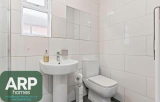 Stylish & Central - Bed House - Parking & Garden - 6