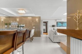 650 metros, Rua Coberta Centro/Villa Verde 202A - 3