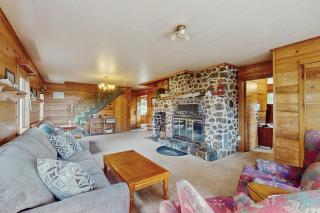 McKinnon's Beach House - 7