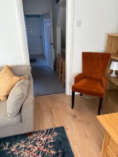 2 Bed Cottage Chester - 6