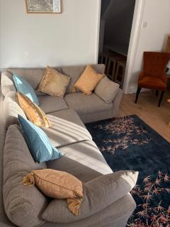 2 Bed Cottage Chester - 9