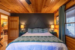 Riverbend Retreat - 2