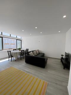 T4 Furadouro with sea view - 0