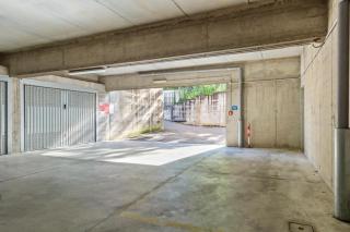 Lovely Orange House - 7