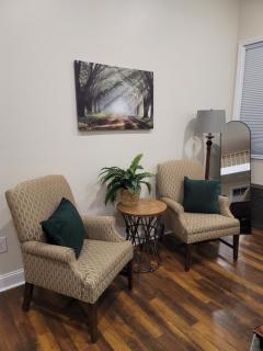 Oakwood Oasis-Studio w Laundry & Kitchen - 8