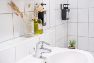 Benville - Terrasse - stylisch - Parkplatz - 7