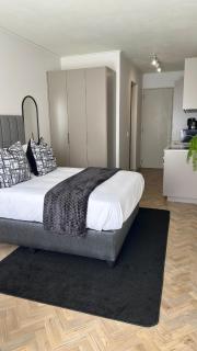 The One AT One Rosebank - 9