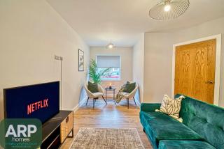 Central and Stylish, Garden and Parking - 7