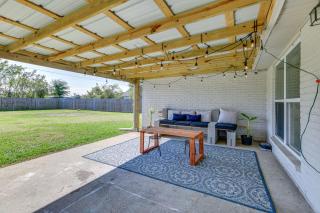 Private Yard and Patios Family Home in LaPlace! - 8