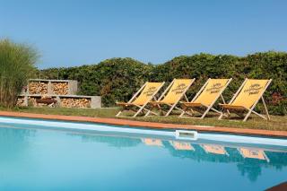 Luxury House with Pool, Garden, AC & Sauna - 2