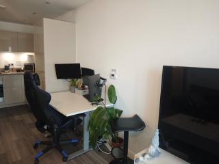 Cozy 1 Bedroom Apartment Retreat - 2