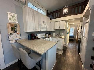 Moon River Mentone 2-A Riverfront Tiny Home - 9