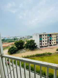 Cozy luxury room with balcony - 2