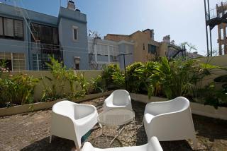 Traditional apartment with garden - 9