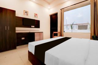 Super HOTEL O VASAL BLISS Restaurant & Cafe - 2