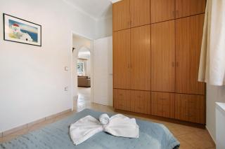 Christine's House - 9