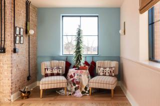 Holiday Magic At The Schoolhouse Cozy 5br House - 9