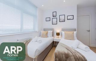 Elegant Central, Private Parking, Leisure, Contractor - 3