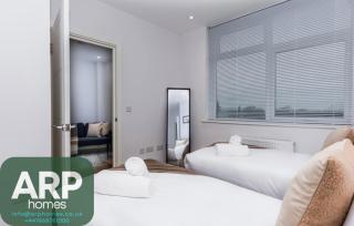 Elegant Central, Private Parking, Leisure, Contractor - 2