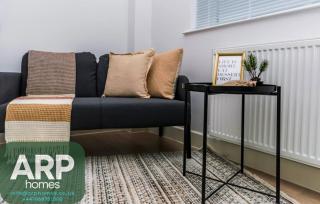 Elegant Central, Private Parking, Leisure, Contractor - 1