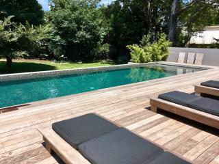 Château De Jouques - 2