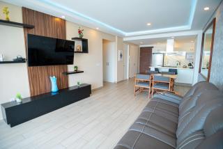 Real View Towers E107 - 0