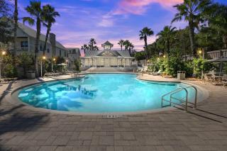 30A Retreat Patio plus Shared Pool - 0
