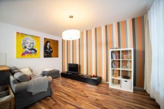 Viktoria Residence - útulný byt s parkovaním a výhľadom na hrad - 6