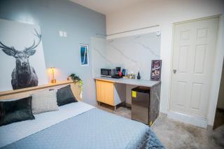 Lapizlázuli Studio 4 - 7