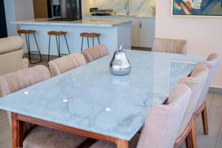 Real View Towers E901 - 1