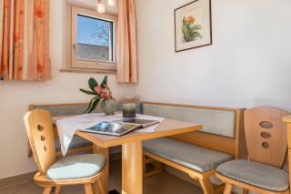 Haus Rosengarten Apt A - 4