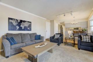 Deep Blue Spacious Escape w Hot Tub & Playground - 8