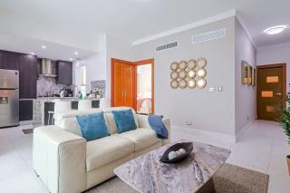 Upscale City Center Condo Pool - 8