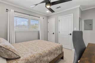 Lakeside Retreat Updated Dock Access Peaceful Views - 2