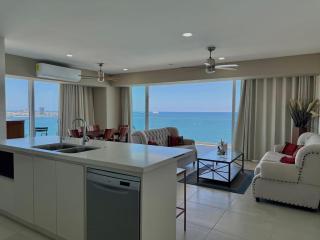 Lujoso Depa con Vista al Mar by Partner Host - 8