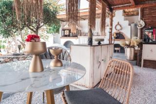 Sunrock Suites - Villa Gerani - 8