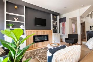 The Lancastrian House Downtown - 1