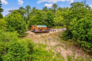 Evergreen Escape - Hot Tub - 1