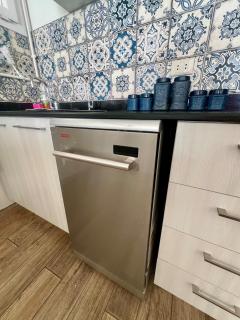 Elegant Unique Beachfront Apartment - 2